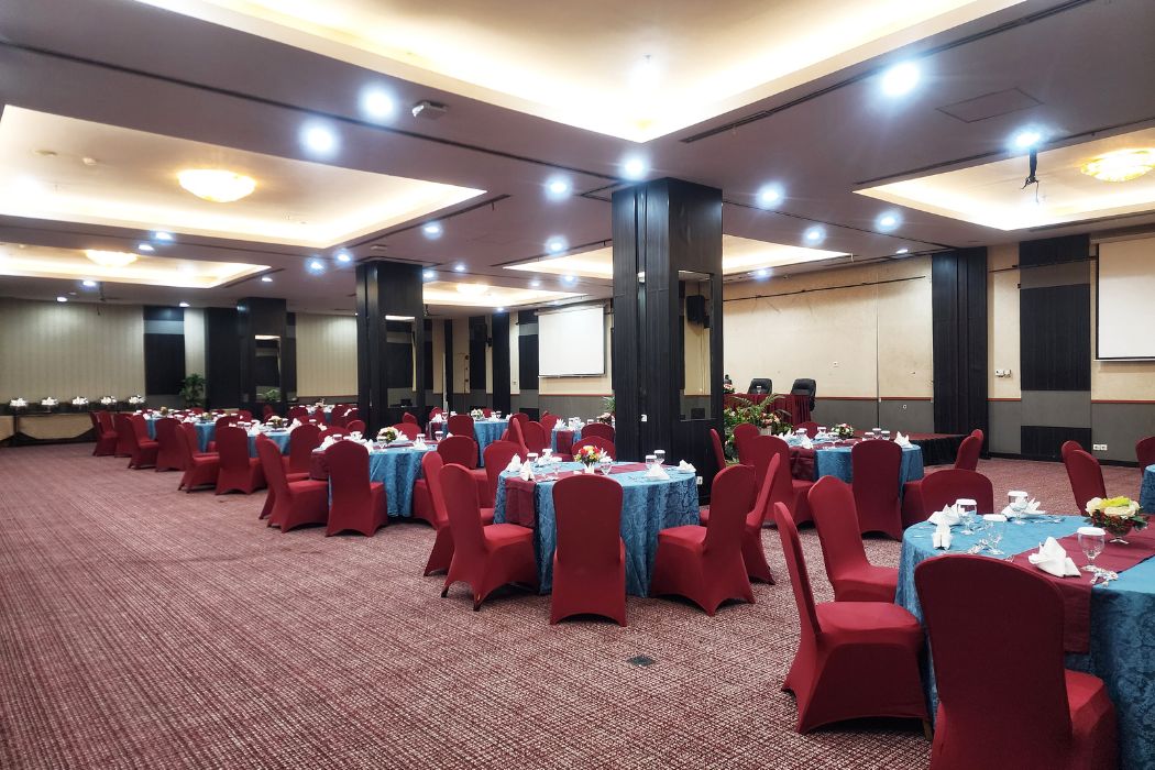 Asmat Ballroom - 001