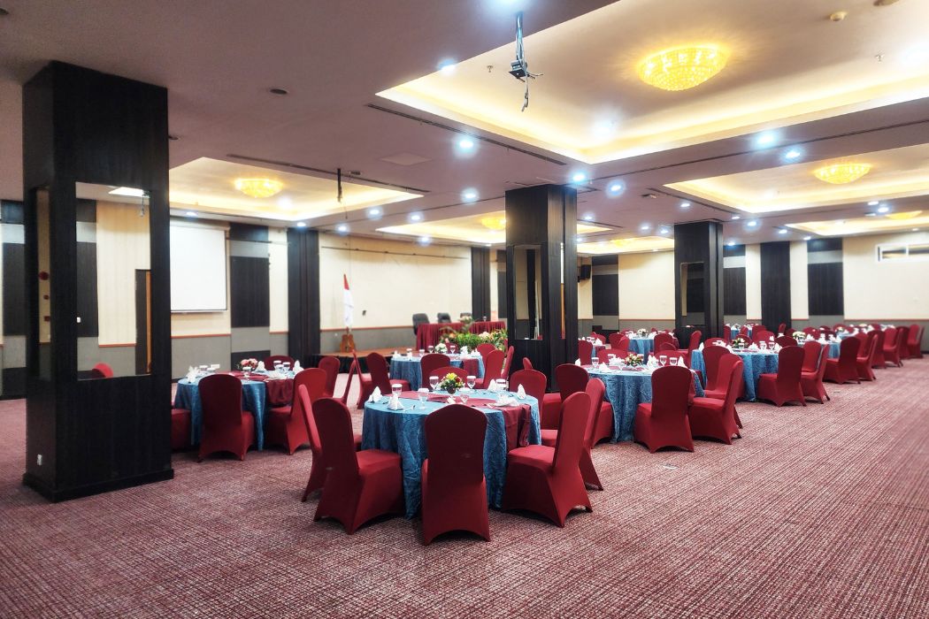 Asmat Ballroom - 002