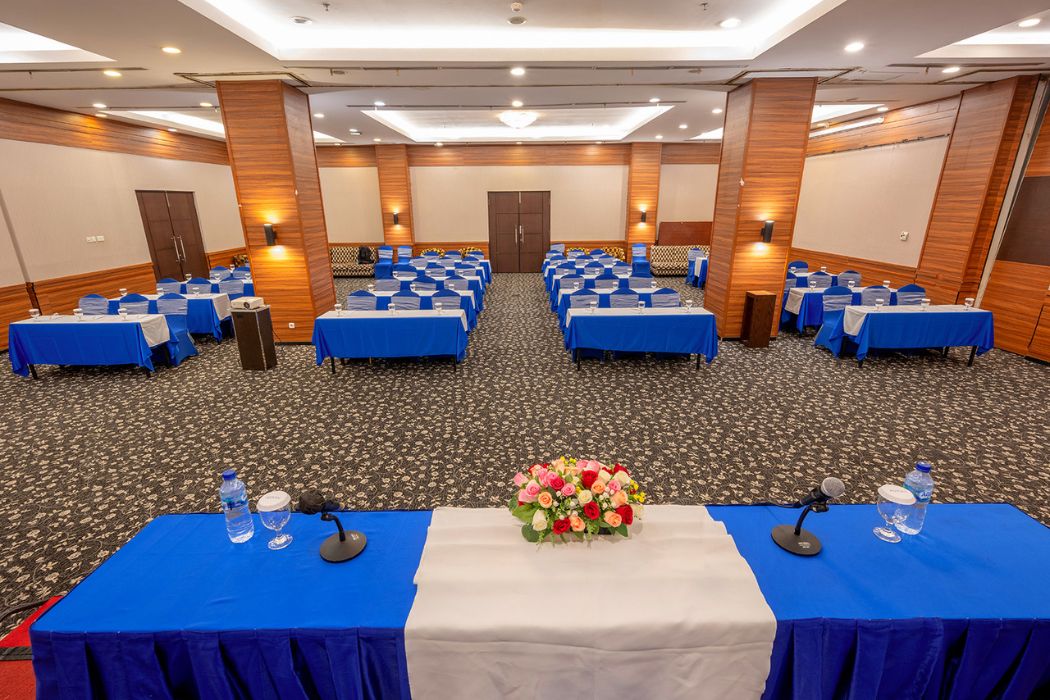 Numbay Meeting Room - 003