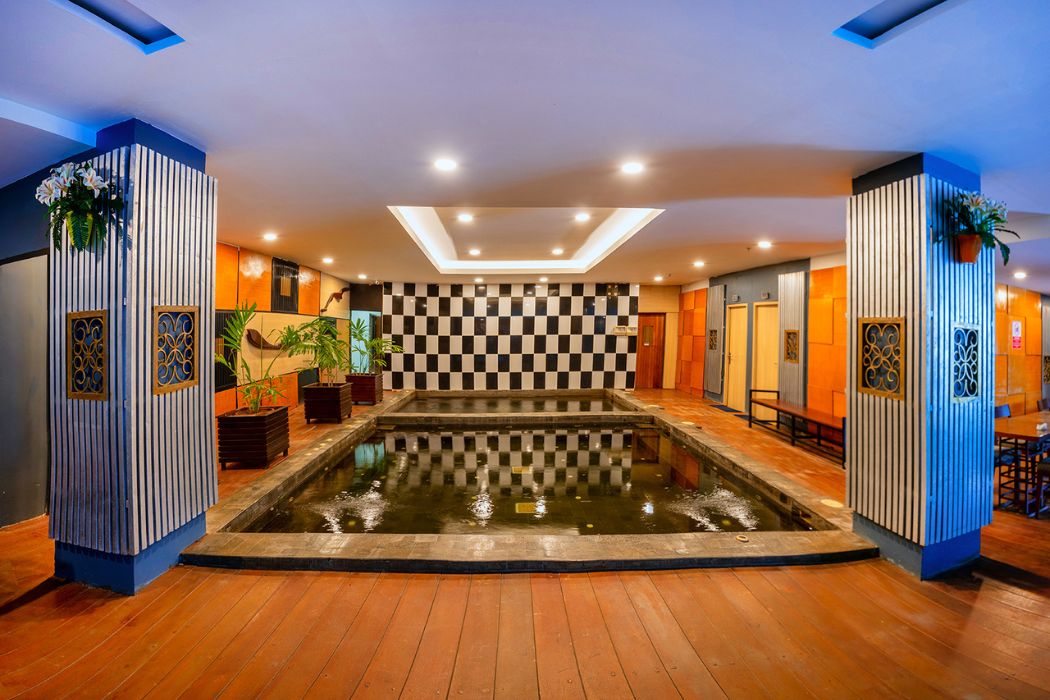 Whirlpool & Sauna - 001